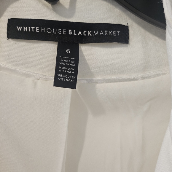 White House Black Market Off-White Leather Jacket, Size 6 - Picture 3 of 3